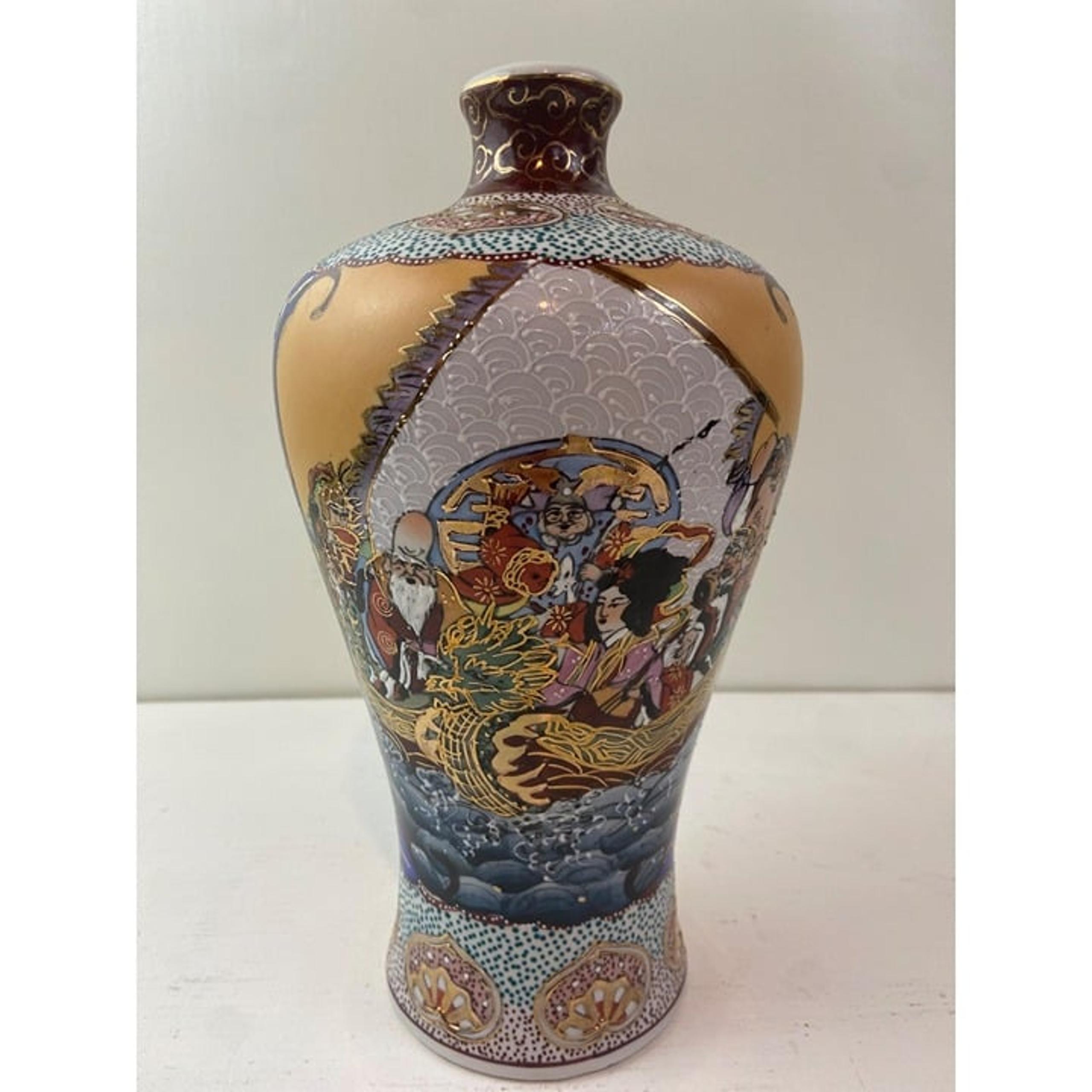 Vintage Japanese Satsuma Geisha, Dragon Hand Painted Porcelain Lamp Base 11.5"