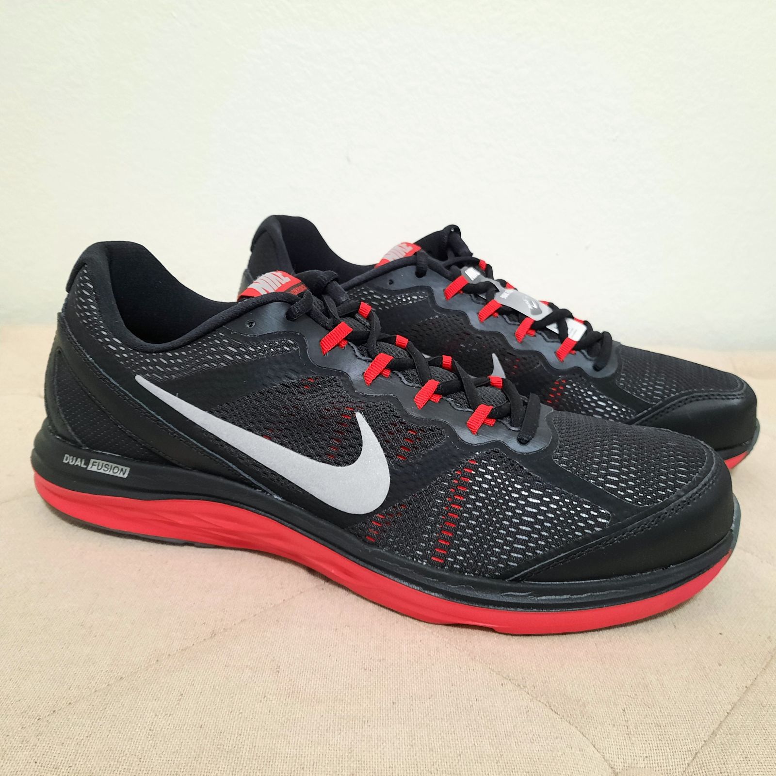 nike dual fusion mens shoes