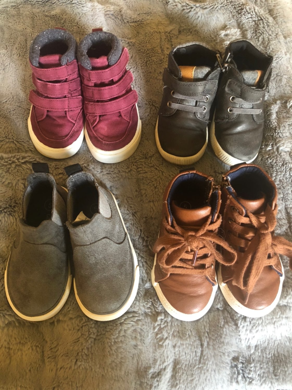 Lot of toddler boys shoes - Cat & Jack a