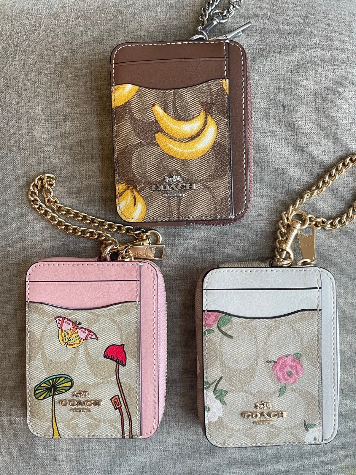 NWT！1PC COACH ZIP CARD CASE IN SIGNATURE fast shipping