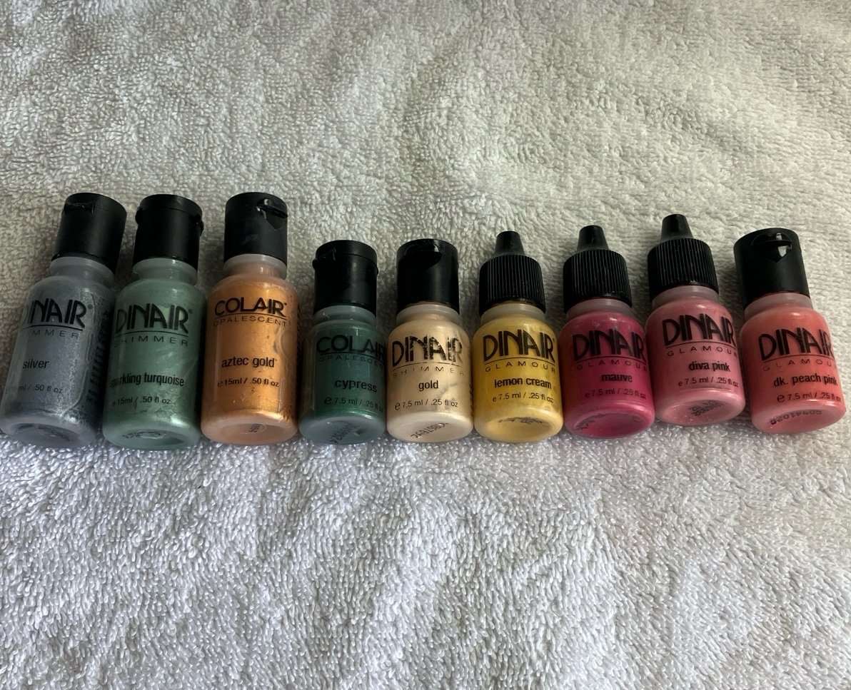 Bundle of 9 Dinair Airbrush Makeup Variety