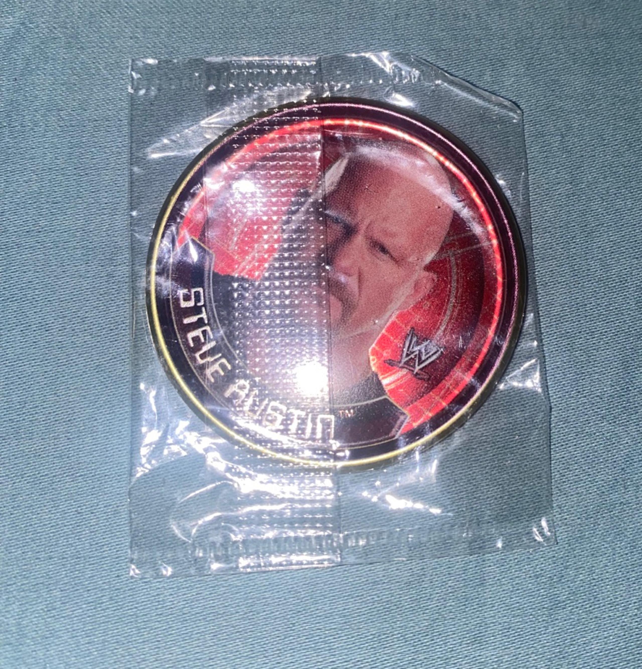 STONE COLD STEVE AUSTIN ( Rare! TOPPS Sealed WWE INSIDER METAL COIN ) #14 OF 24