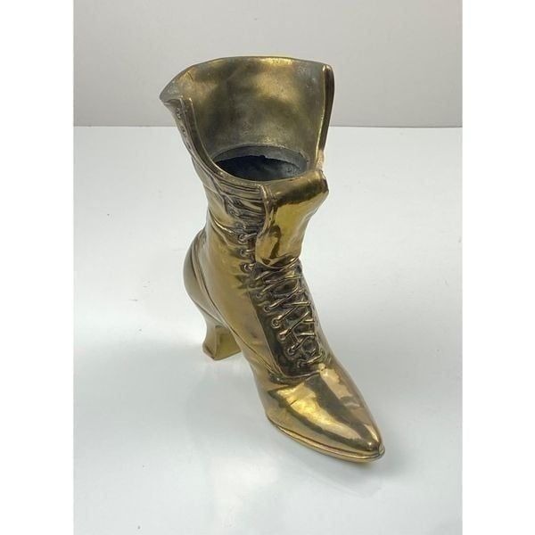 Vintage 9.5 Brass Lace Up Boot Ladies Shoe Planter Vase Doorstop Mid-Century EA