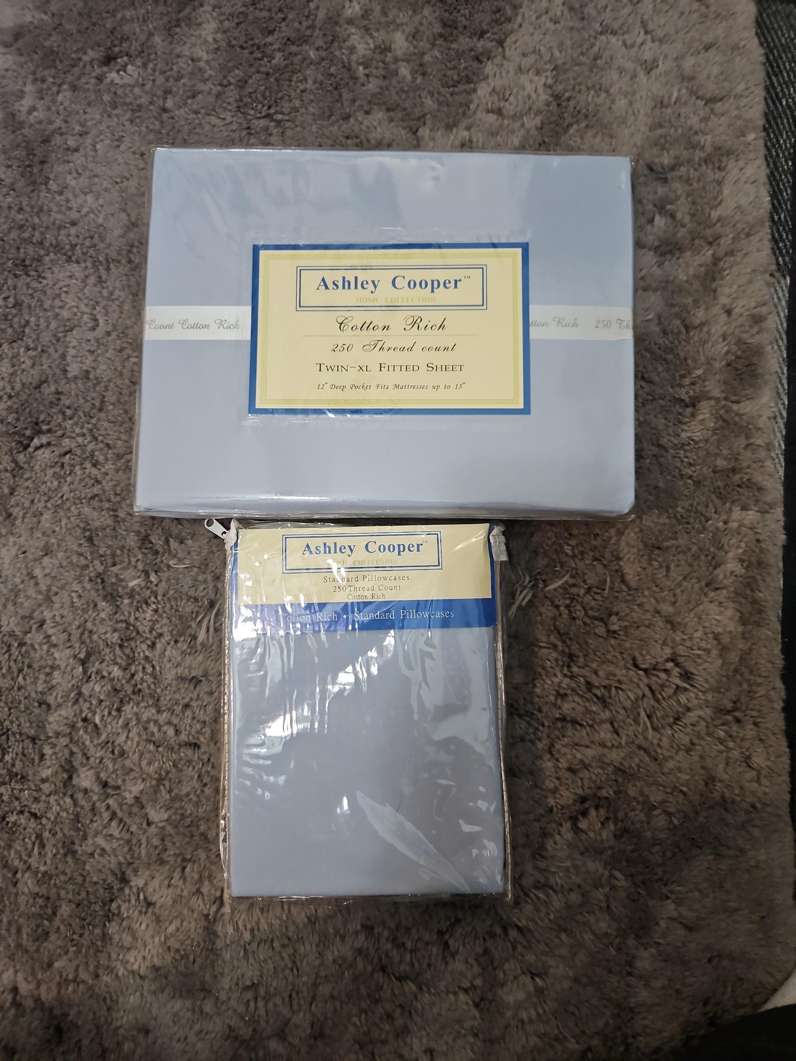 Ashley Cooper Fitted Sheet & Pillowcases