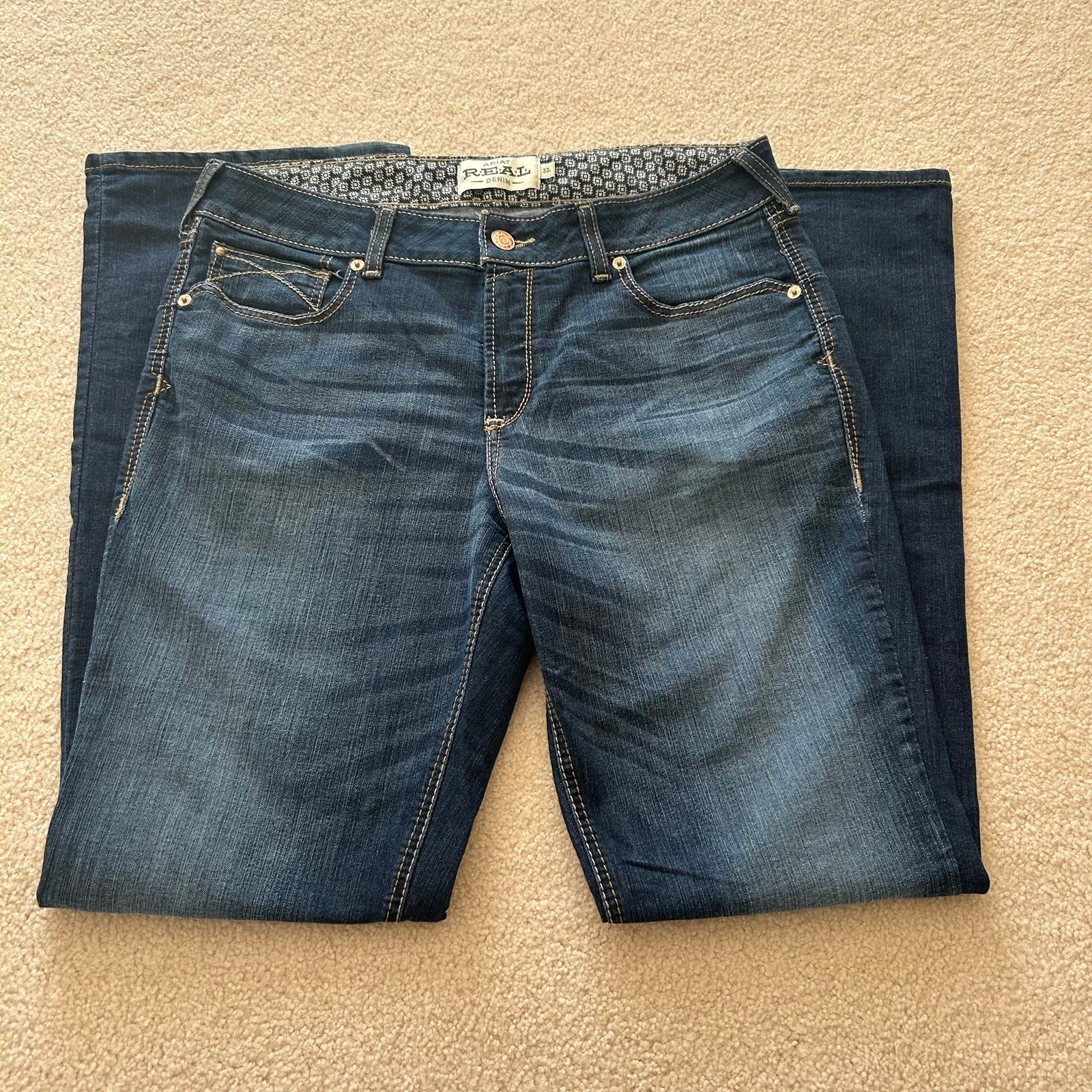 Women’s REAL Ariat Bootcut Jeans Size 33 Long