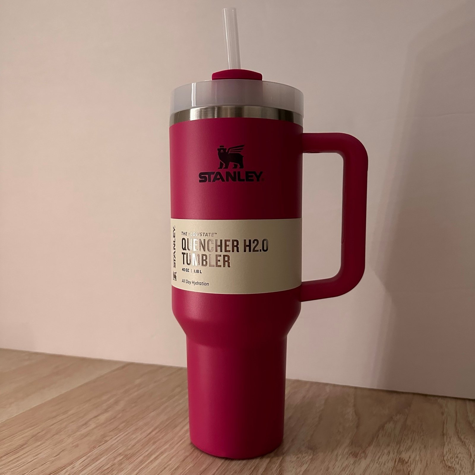 Stanley Fuchsia Quencher Flowstate Tumbler 40 OZ