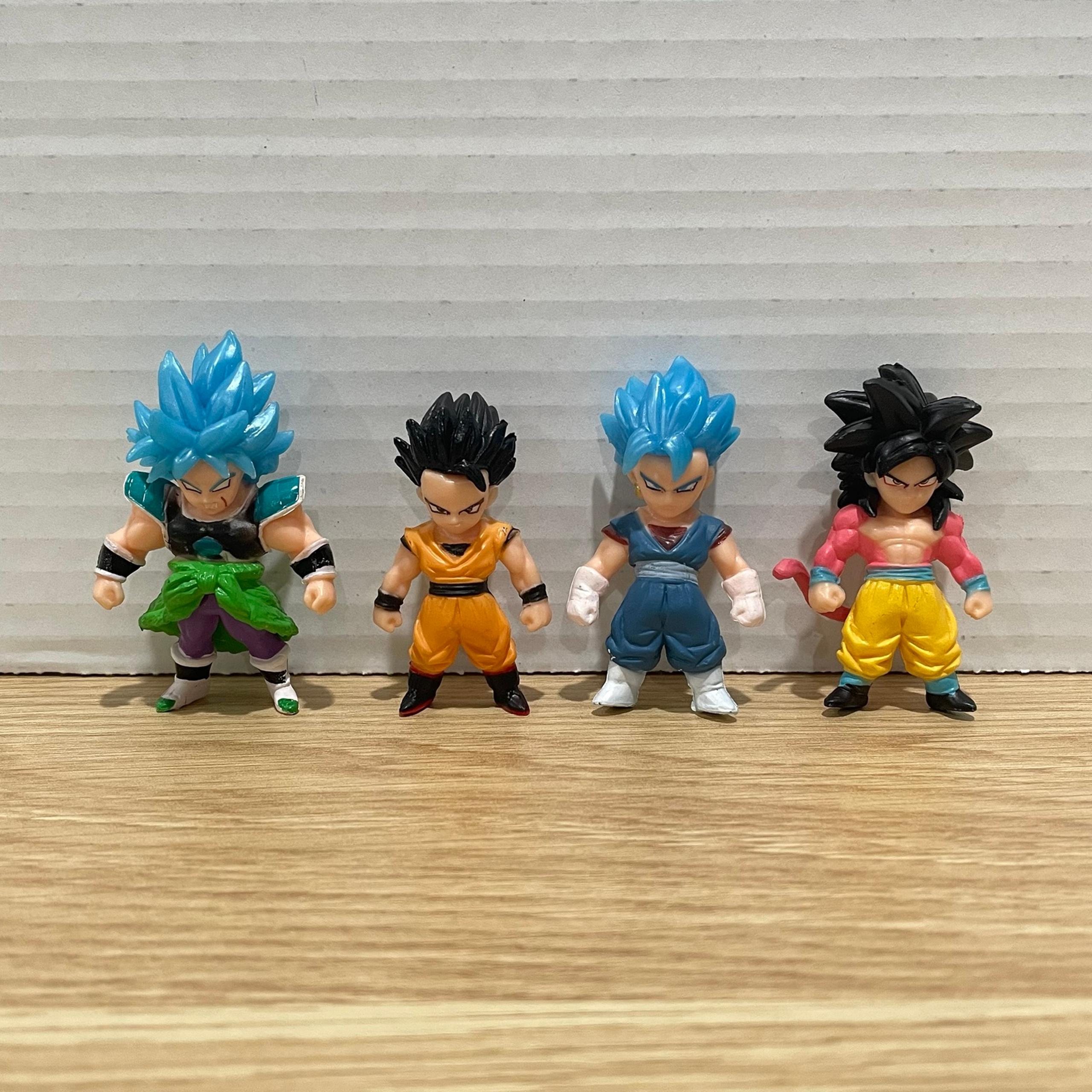 Lot of 4 Dragon Ball Z Generic Mini Action Figures