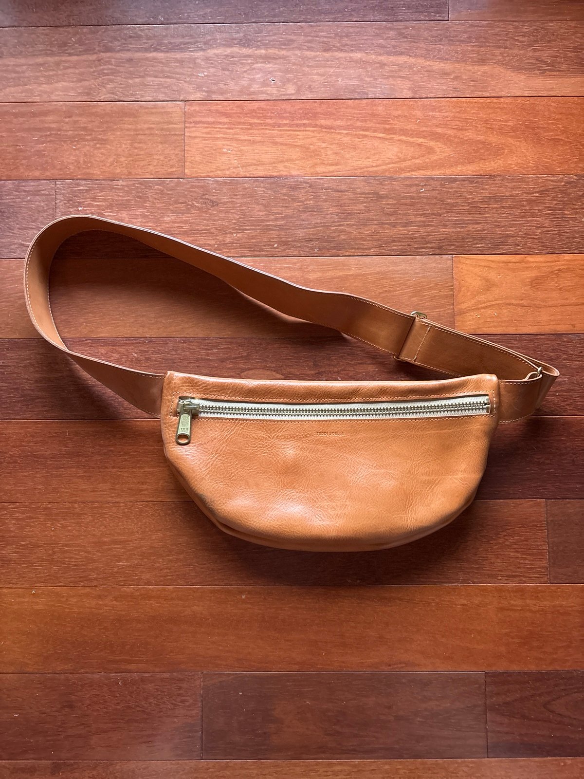 Teddi Joelle: Large Sling