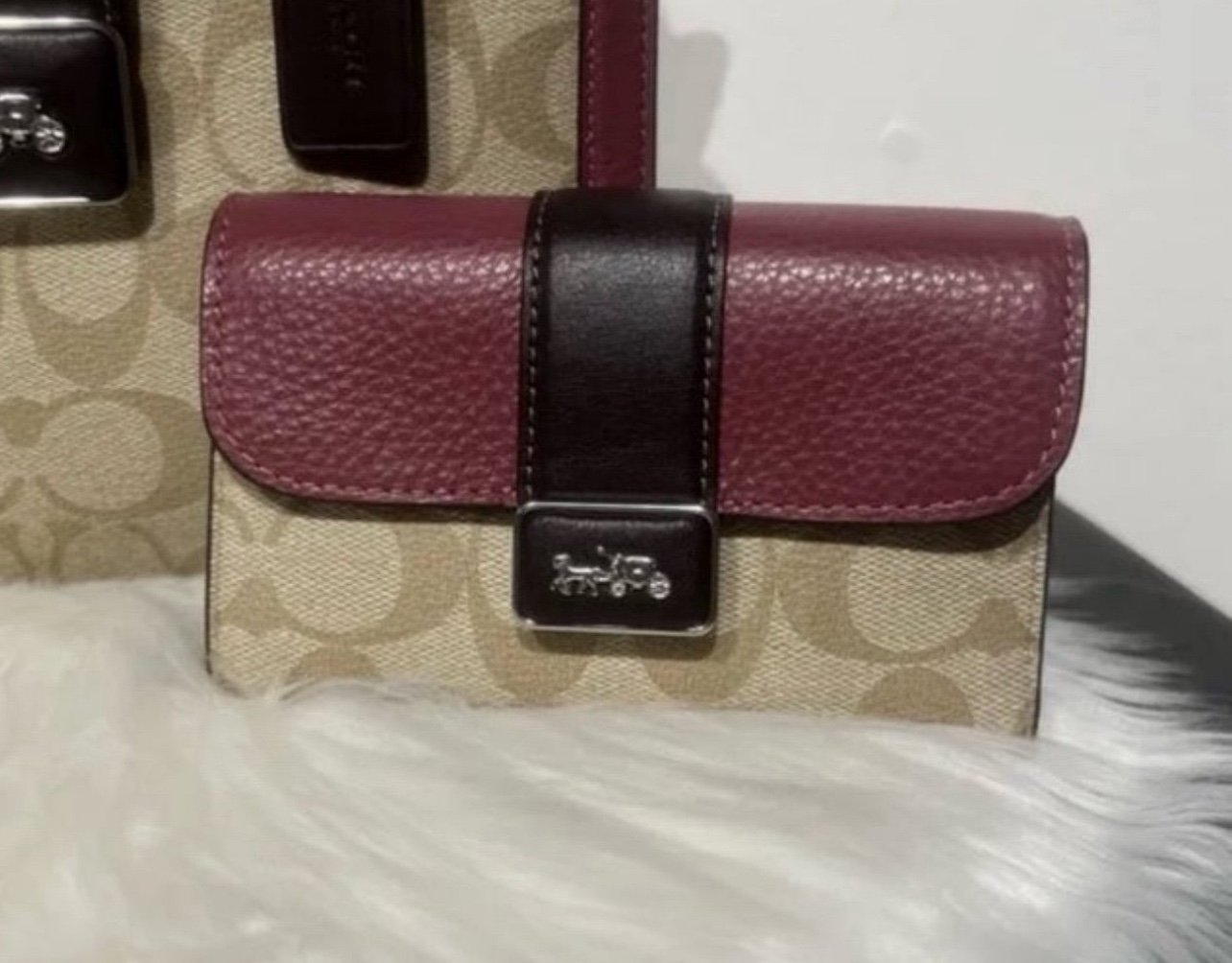 Coach Medium Grace Wallet In Light Raspberry Multi NWT *RATED 5⭐️Seller*