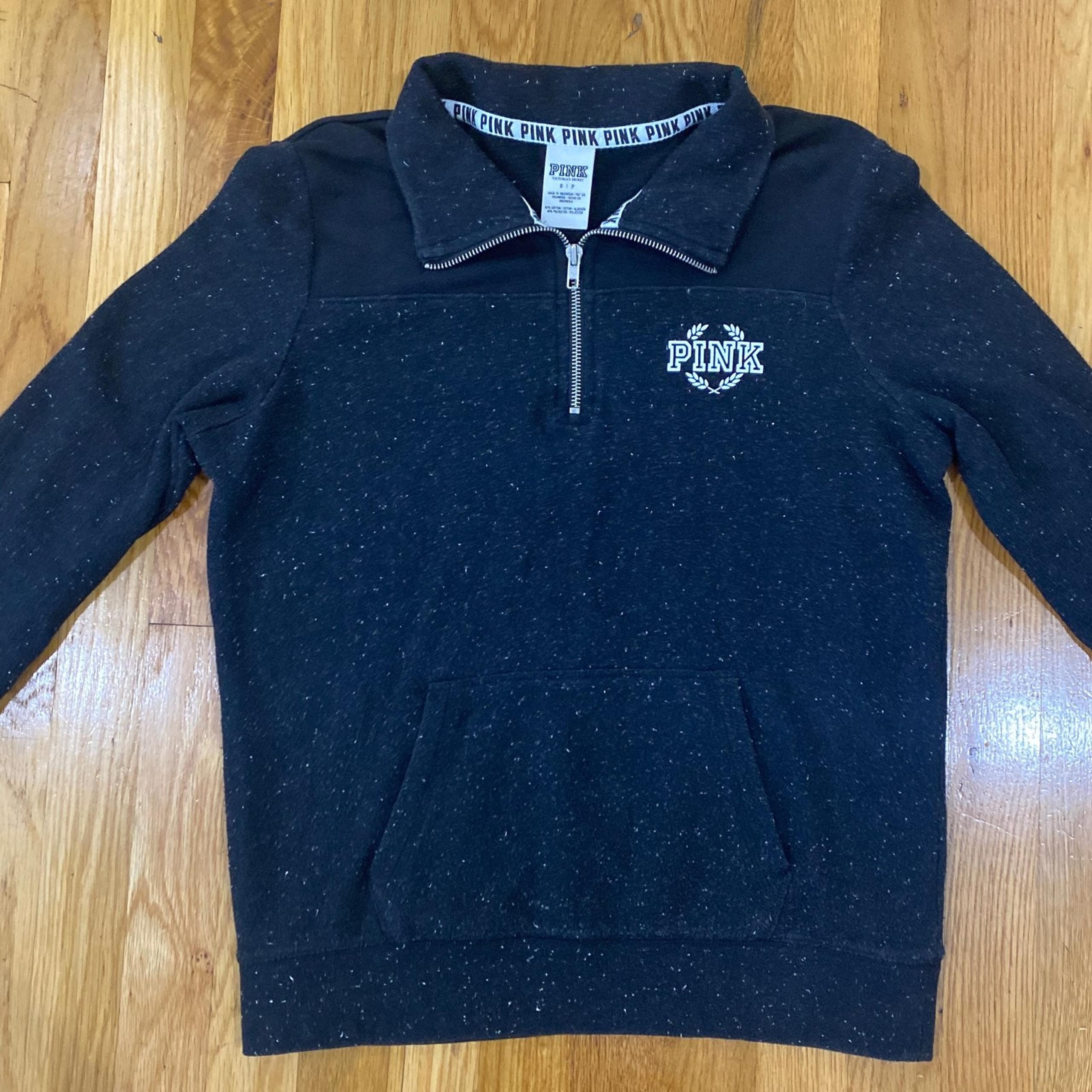 VS PINK Pullover