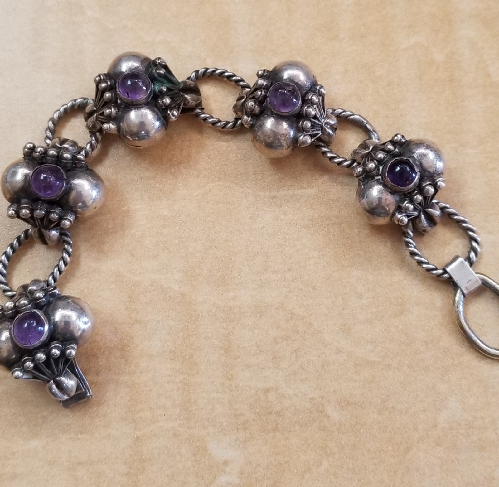 Bracelet