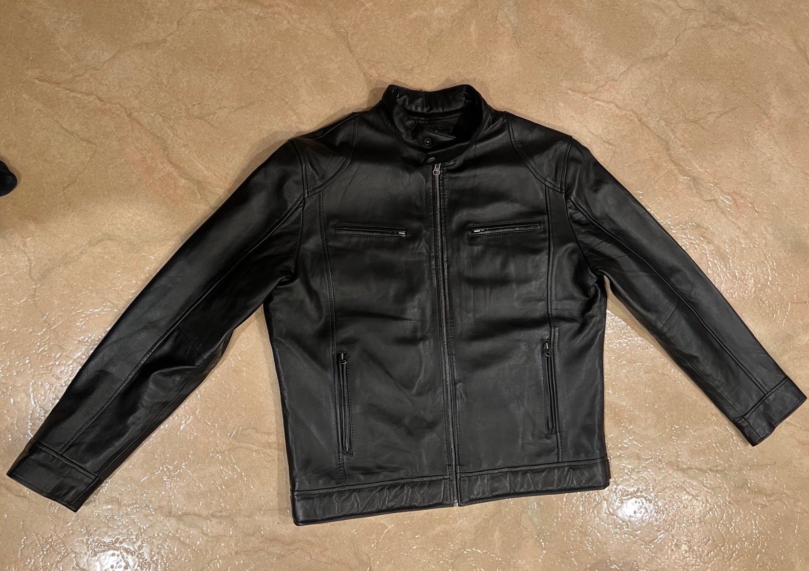 Leather jacket men’s genuine like new