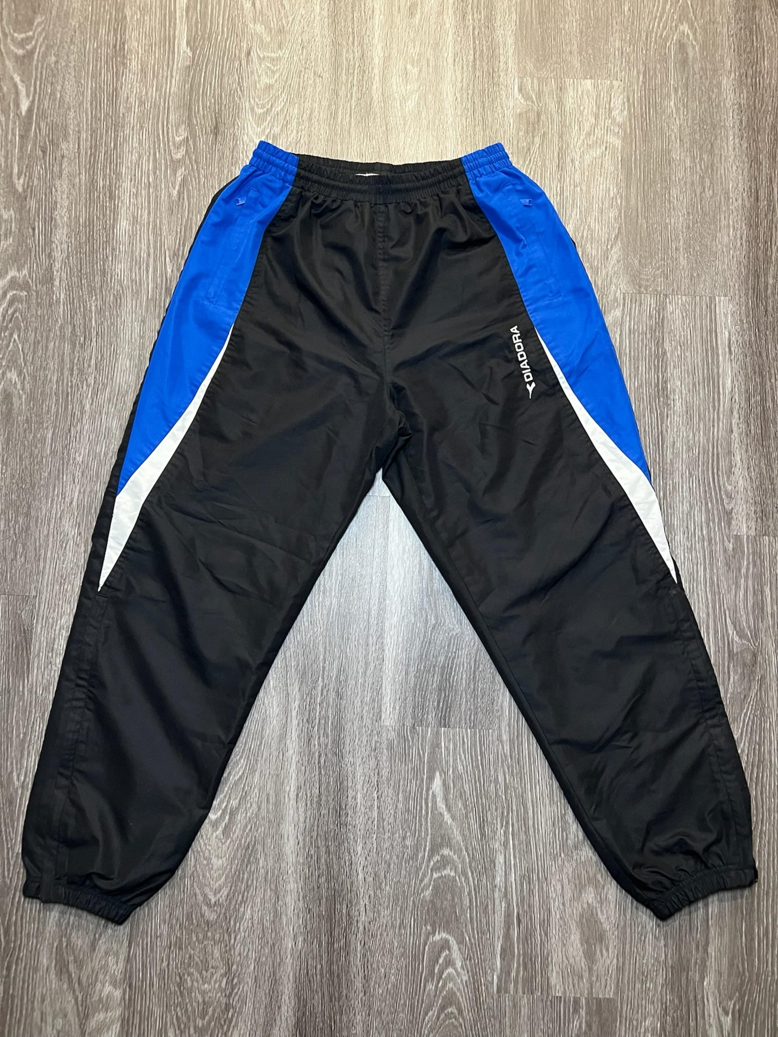 Vintage Diadora Mens sports track pant Black & blue