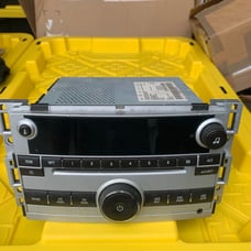 Genuine GM factory car stereo unit, Delphi Delco Electronics System