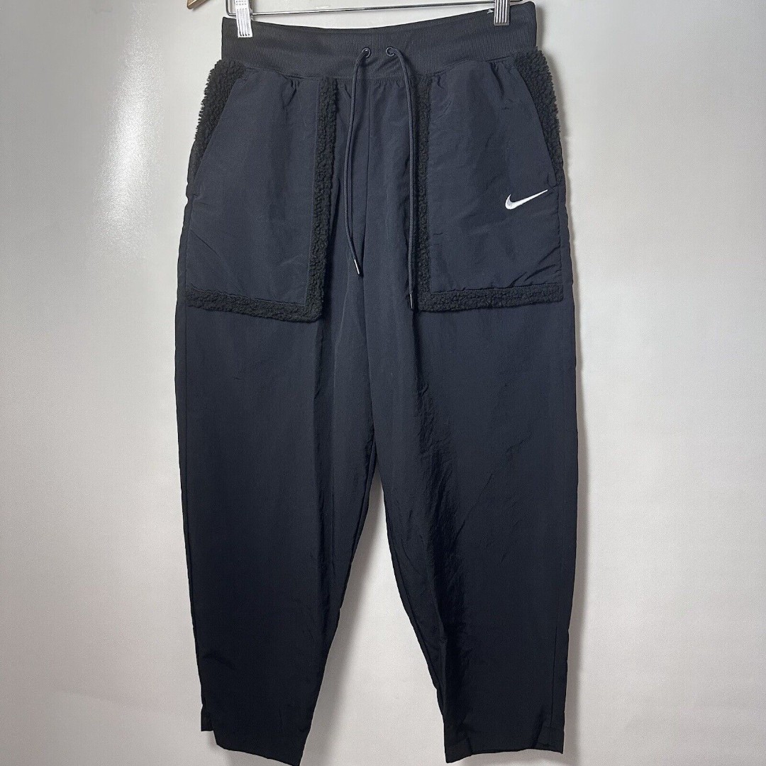 Nike Pants Womens Medium Black Essential Loose High Rise Curve Shearling Pocket