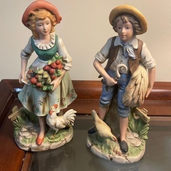 Vintage HOMCO 1888 Boy & Girl Figurines. Rare. In Excellent Condition. 1983
