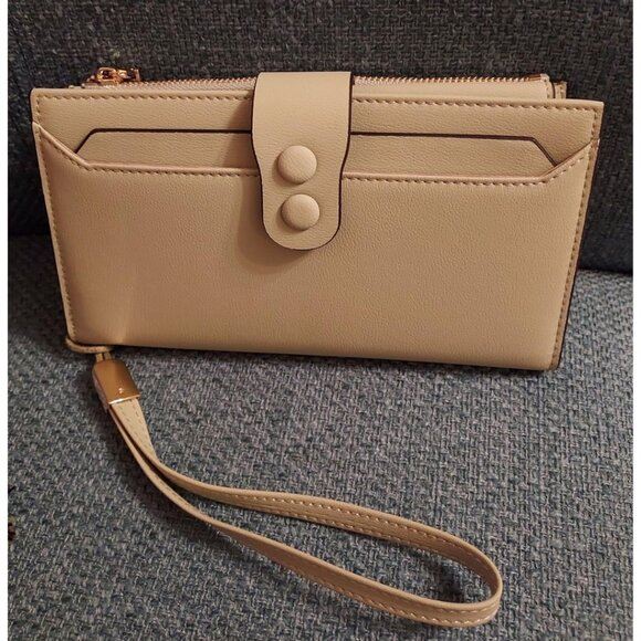New Slim Green Vegan Leather Wallet for Women RFID Bifold Wristlet Travel Clutch