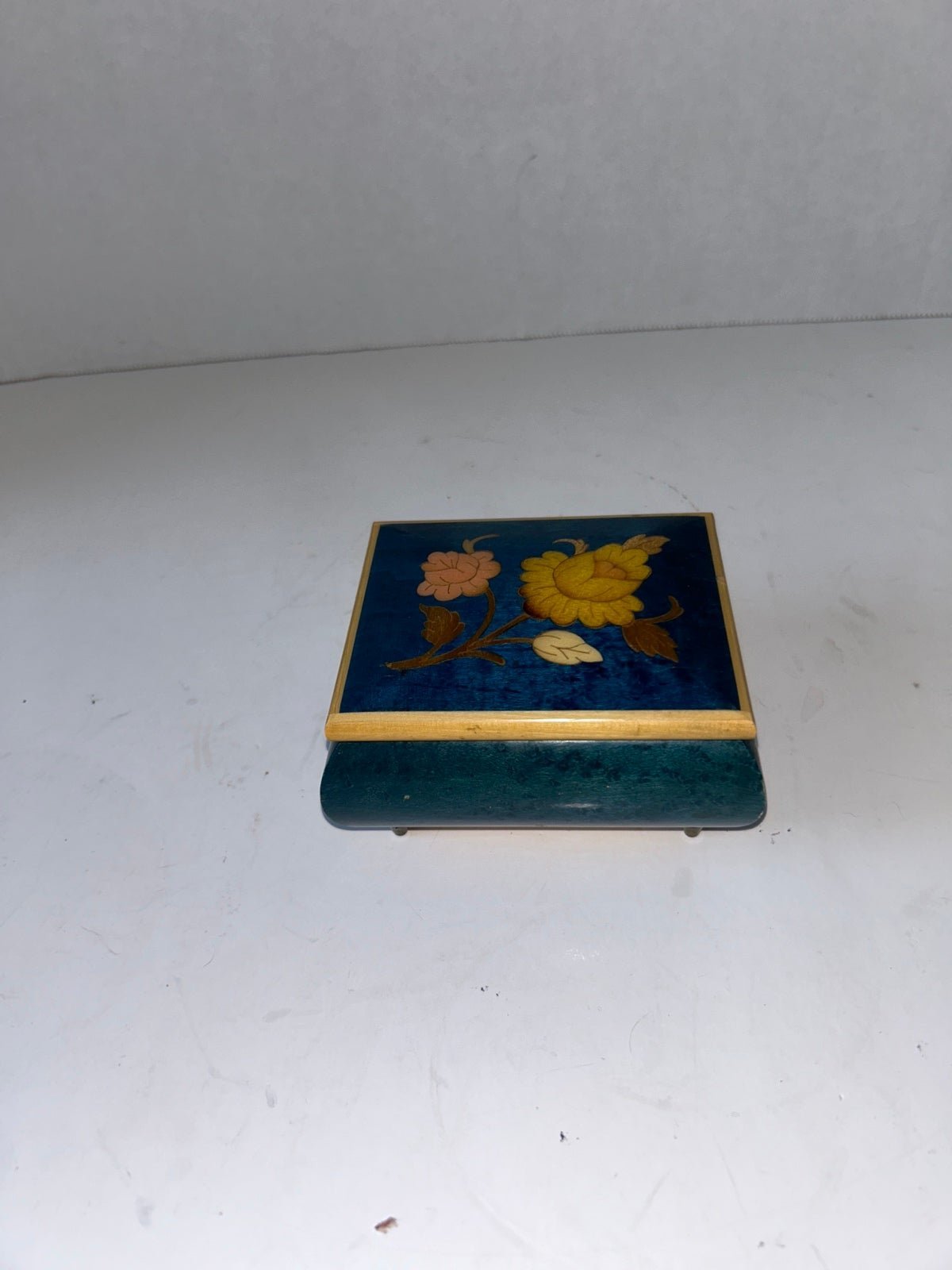 Vintage Reuge Sorrento Swiss Music Box “It’s a Small World”