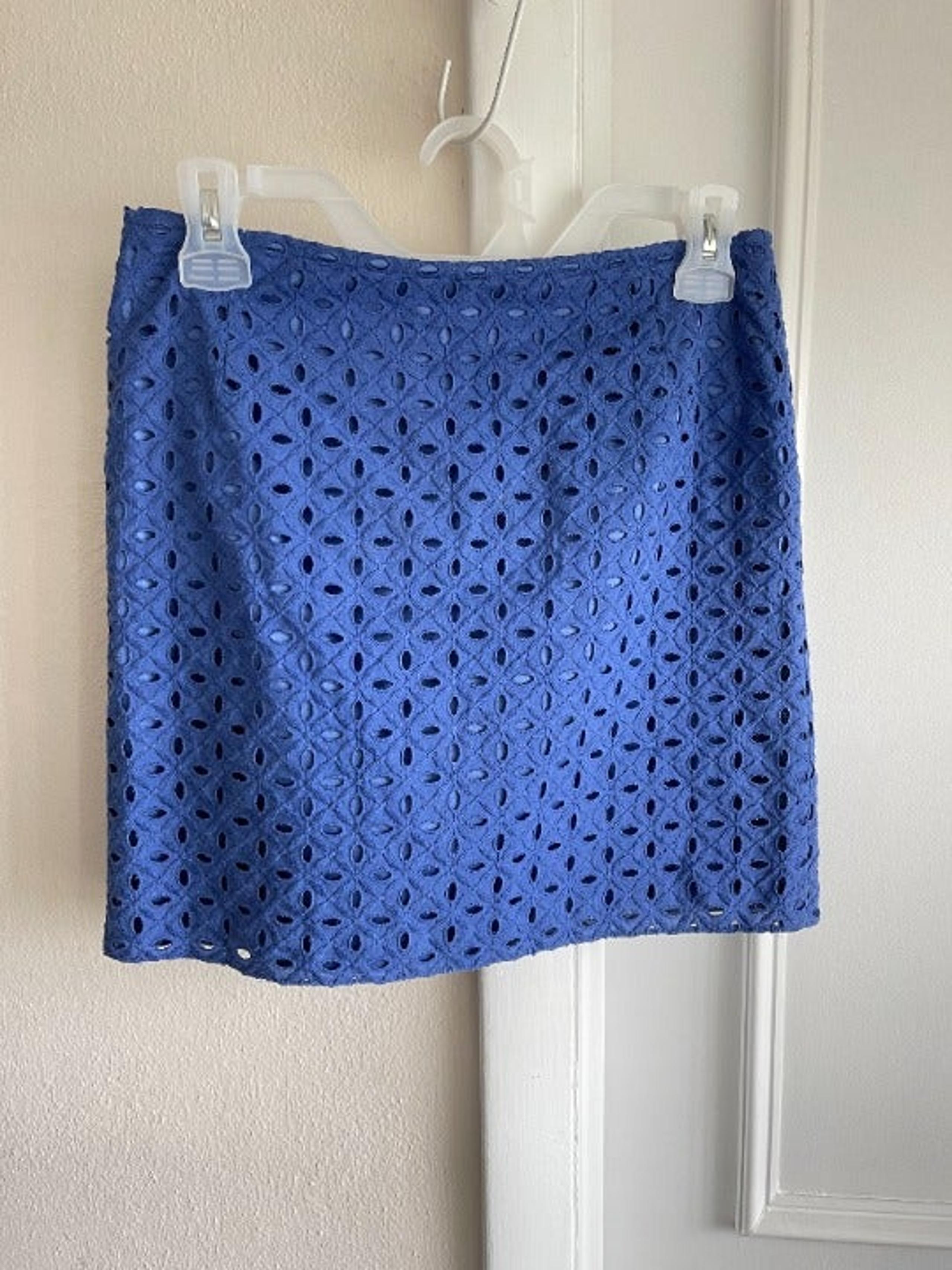 TAHARI petite Skirt Women's blue cotton mini size M casual skirt