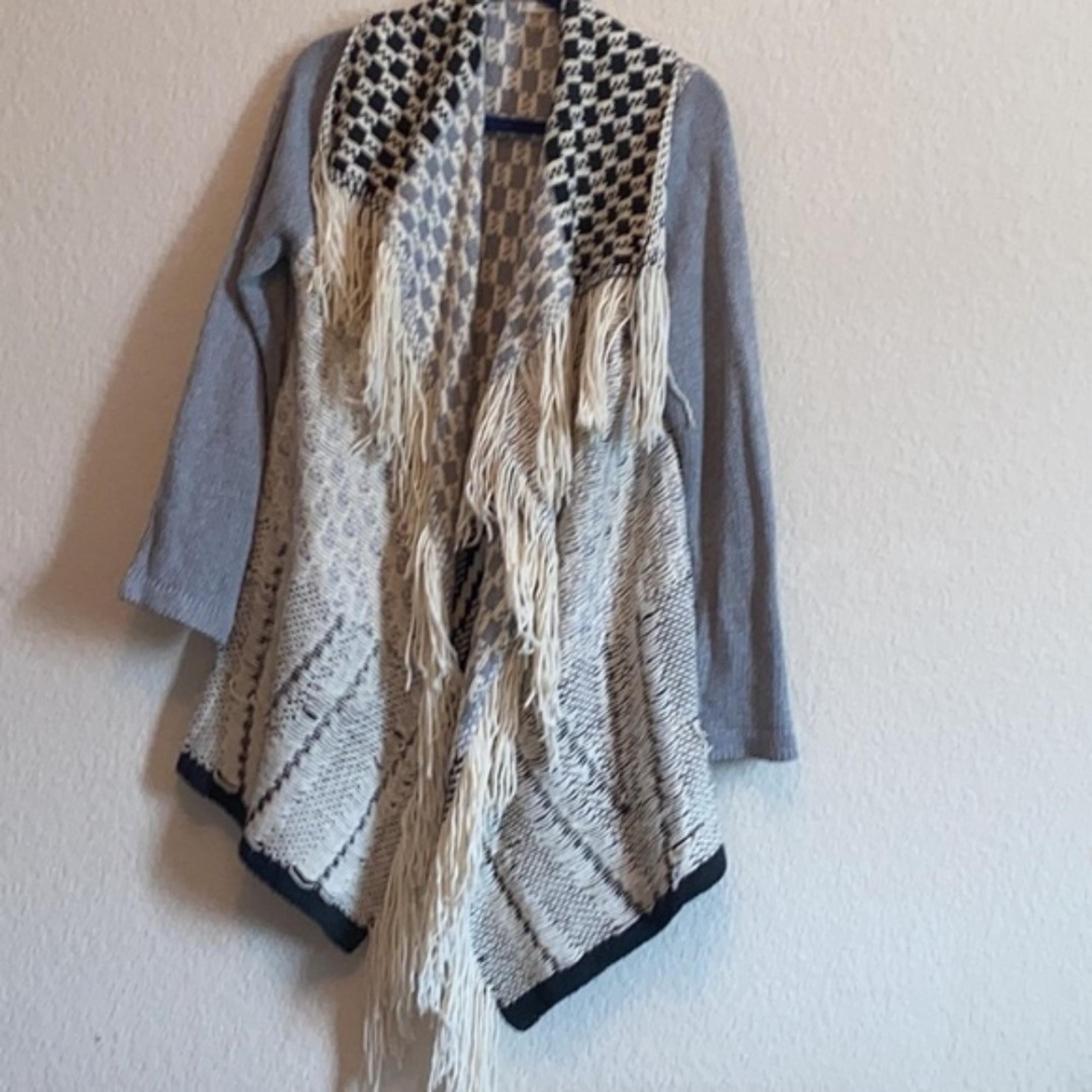 Soprano westernaztec tribal wool blend waterfall tassel M knit cardigan sweater