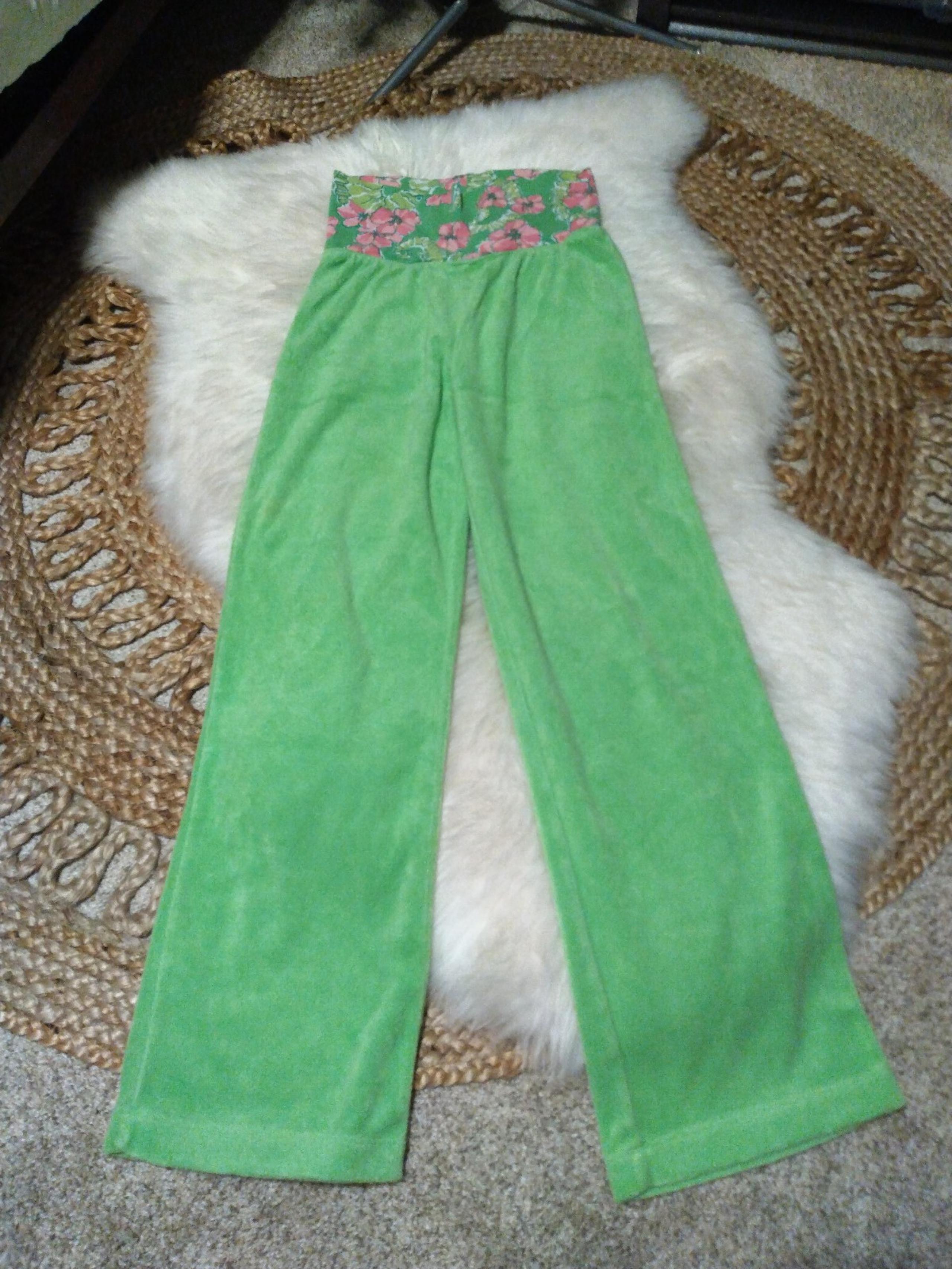Lily Pulitzer Terry Clothe lounge pants size 10