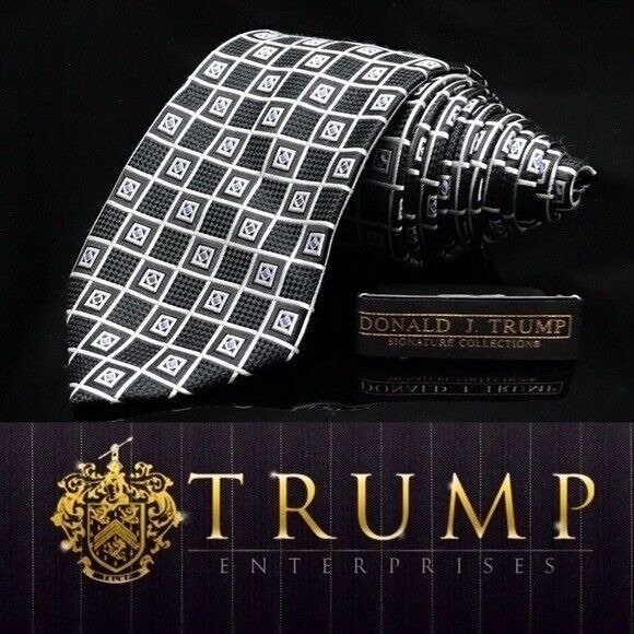 DONALD TRUMP~ SIGNATURE COLLECTION CHECKER TIE