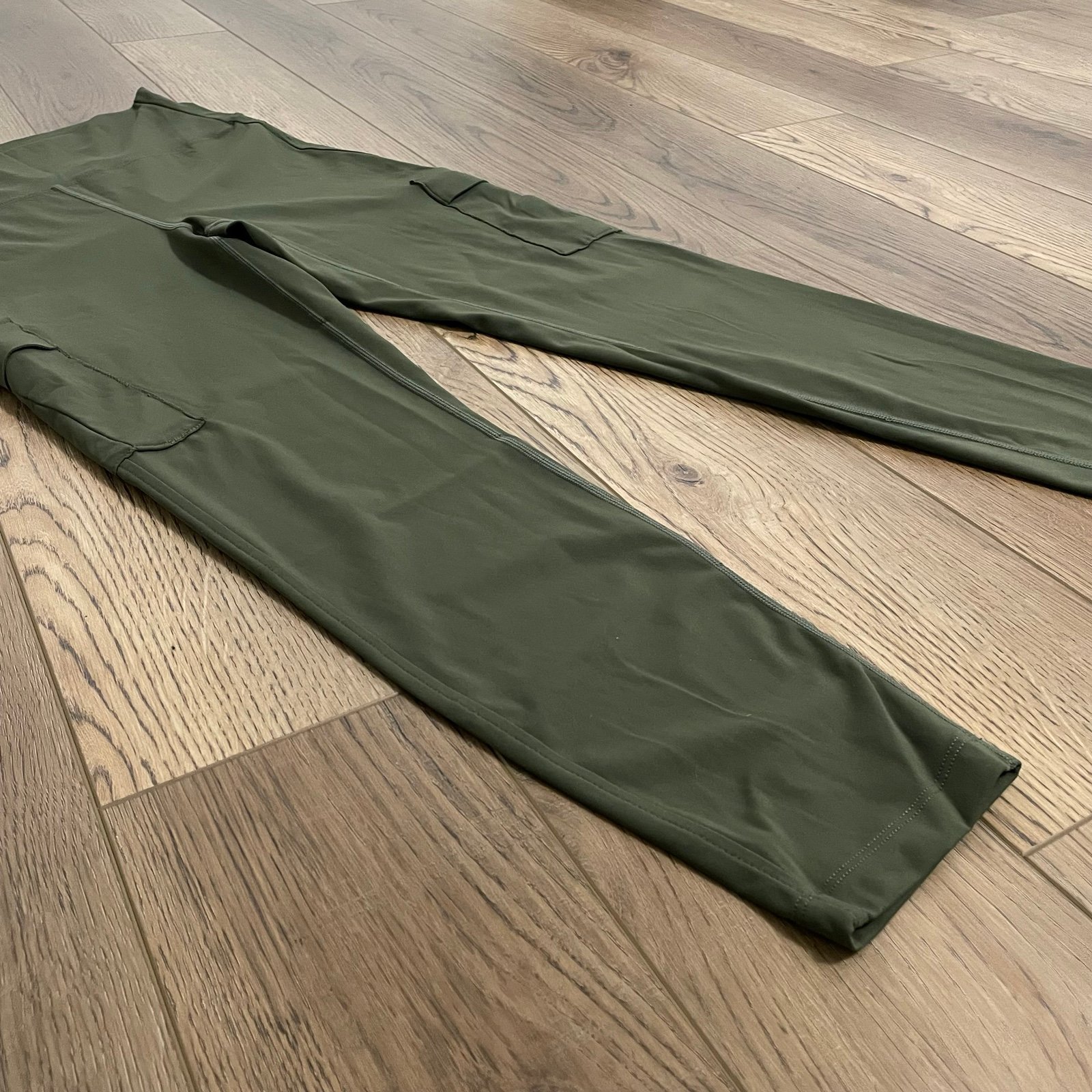 Zyia Active Ankle Leggings Green