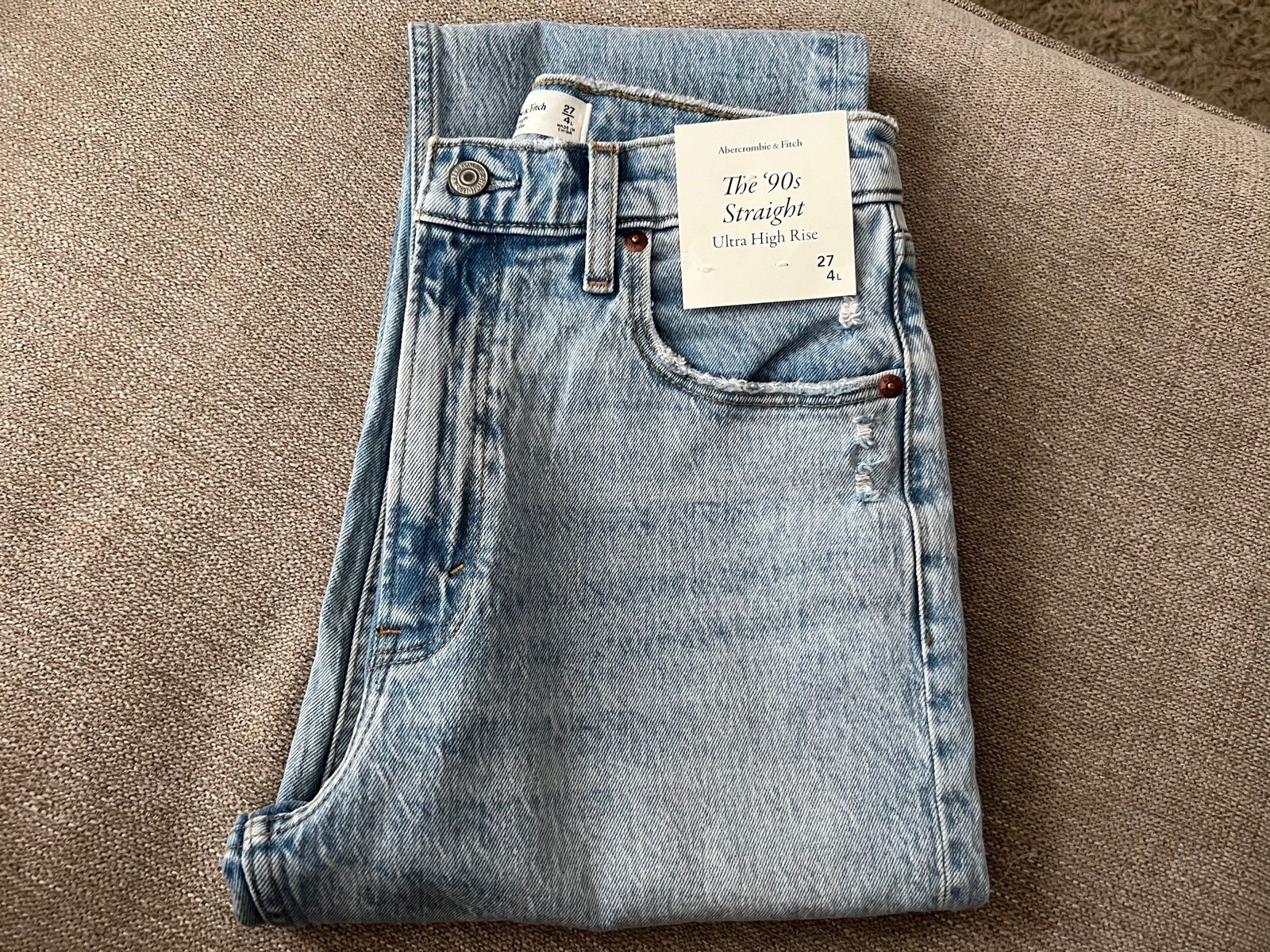 Abercrombie 90s straight ulta high rise jeans