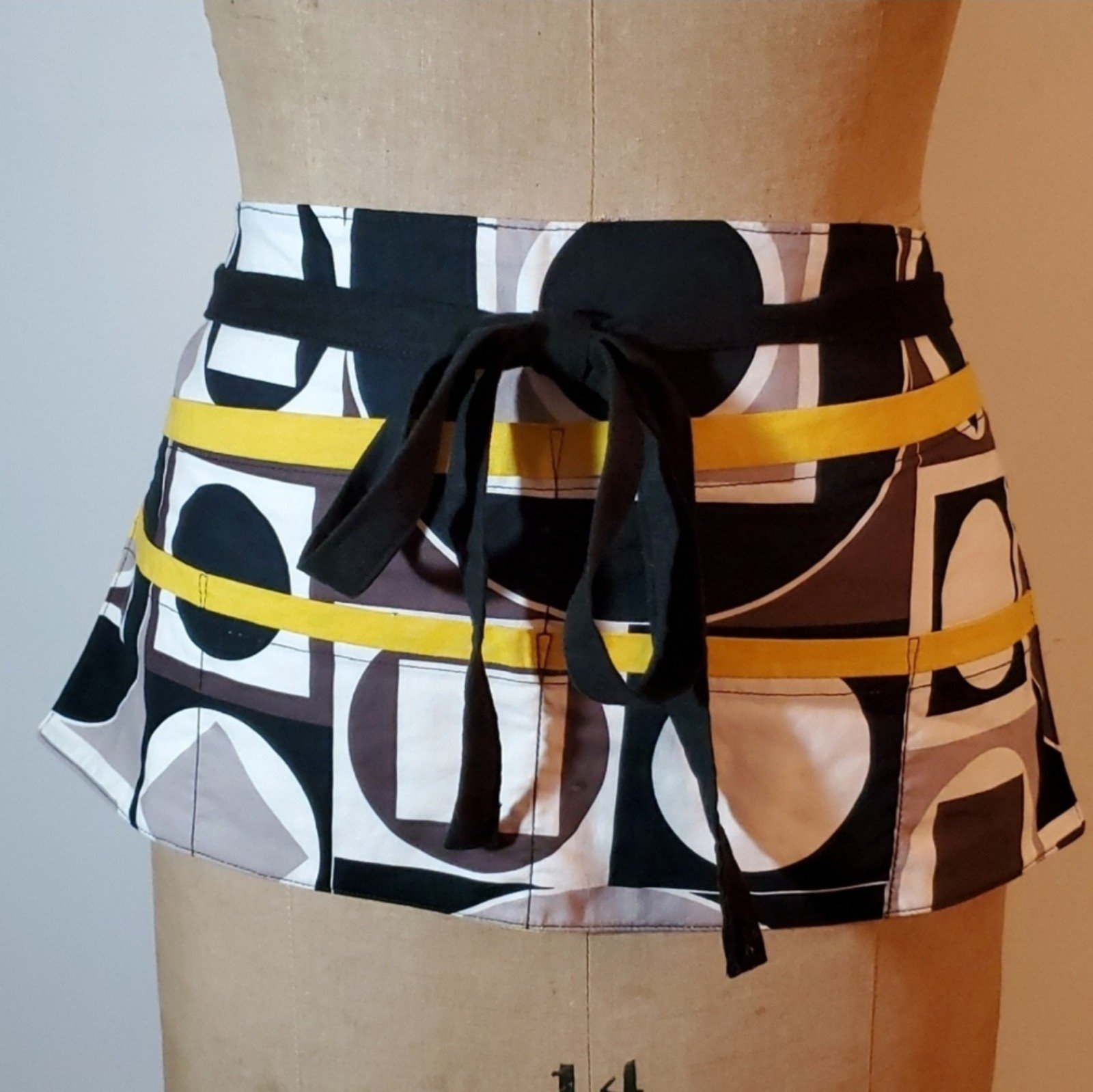 Handmade Utility Apron Craft Vendor Yard Sale Yellow Black Grey Waist Geometric