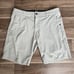 Vuori Aim Shorts Mens Size 30 Khaki Performance 4 Way Stretch Chino Active Golf