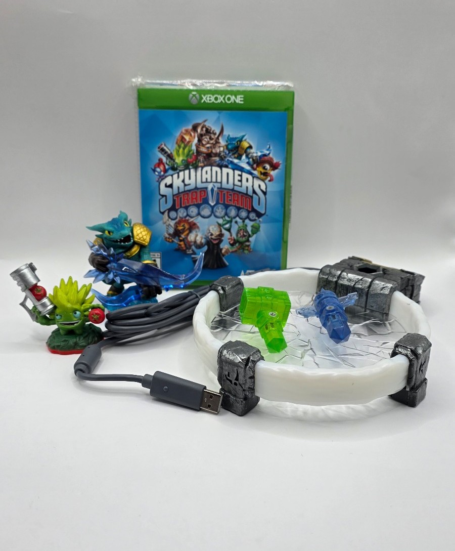 Skylanders Trap Team Starter Kit Xbox One