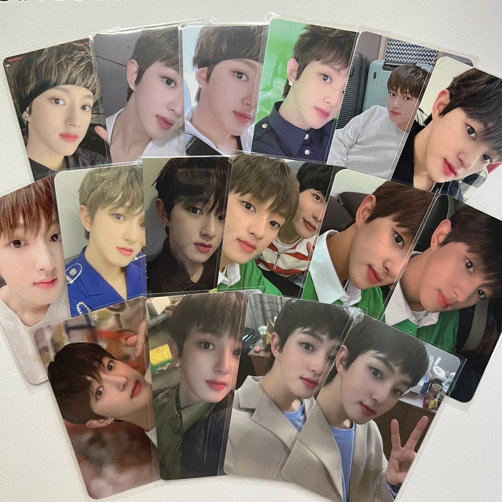 golden child jaehyun photocard set