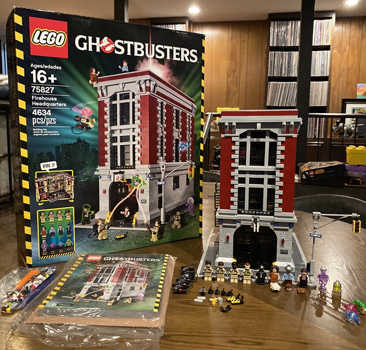 Ghostbusters 75827 Firehouse Headquarters 100% Box, Mini-figures