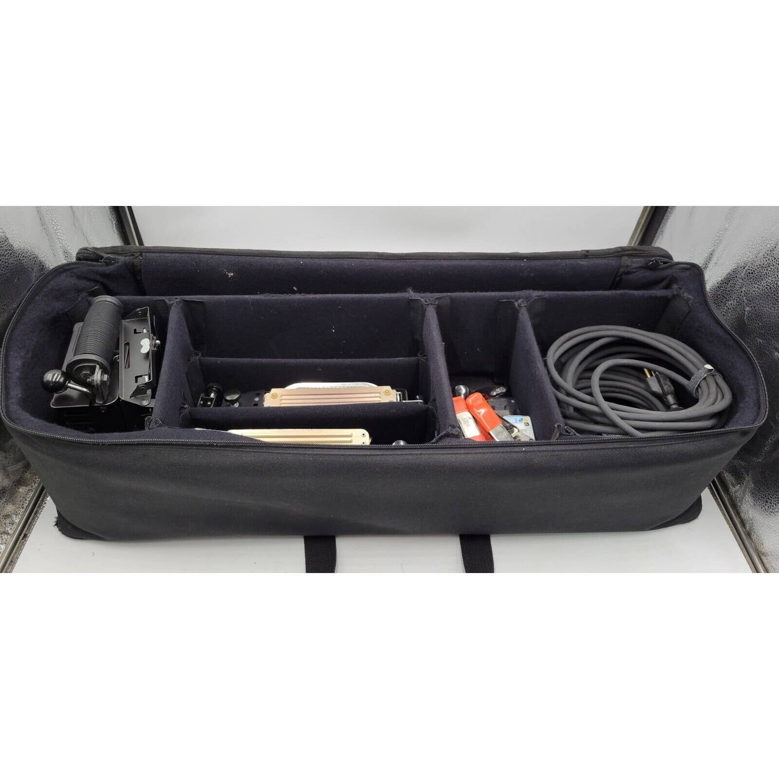 Lowel Tota-Omni Three-Light Kit , Gel Frames, Padded Case, & More