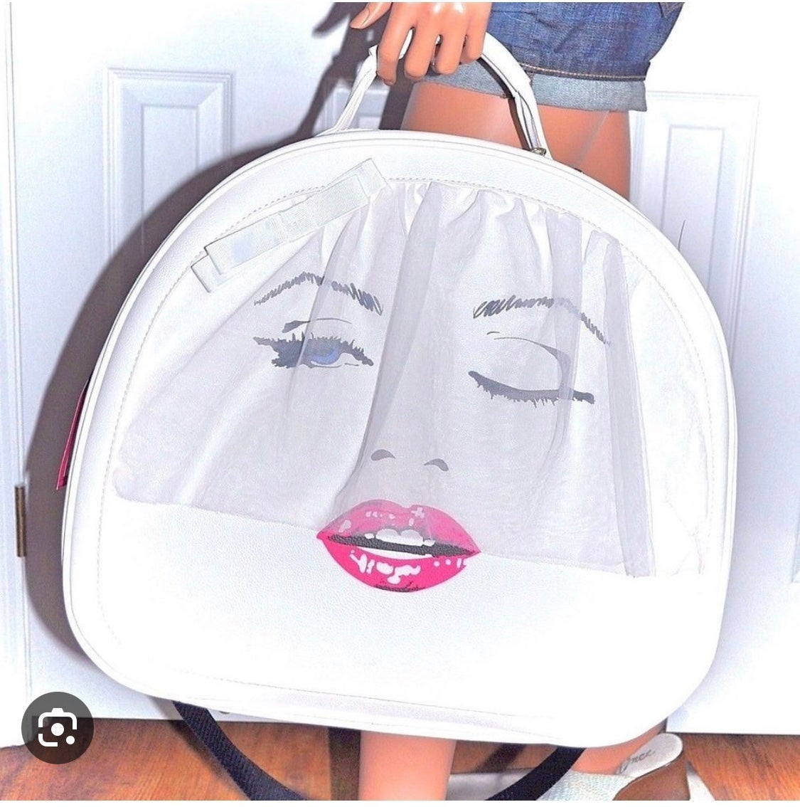 Betsey Johnson kitsch (Marilyn Monroe) Kiss The Bride bon voyage weekender Bag