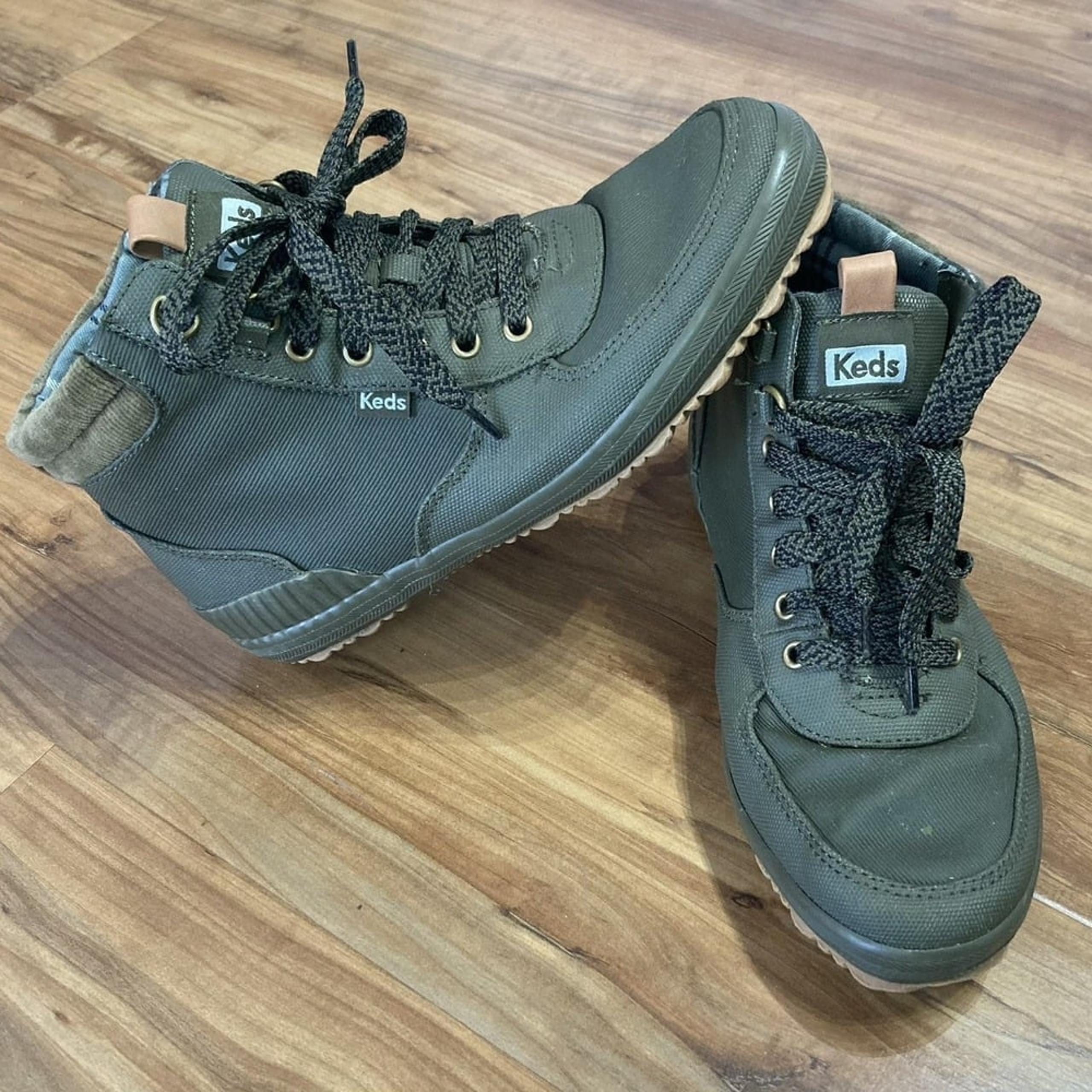 Keds WF65494 Womens Scout Thinsulate Splash Round Toe Green Boots Size 7.5 Rain