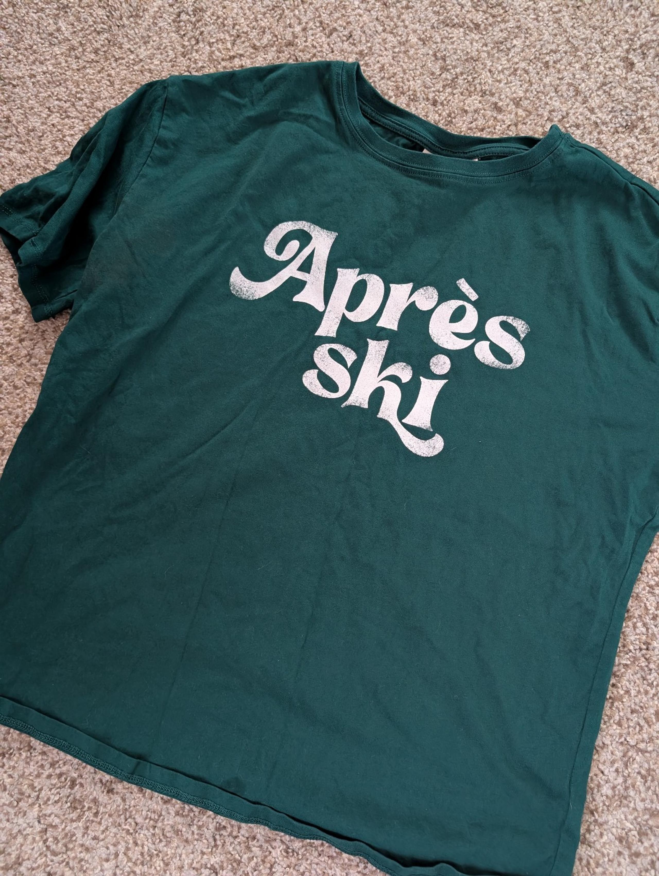 Universal Thread tshirt