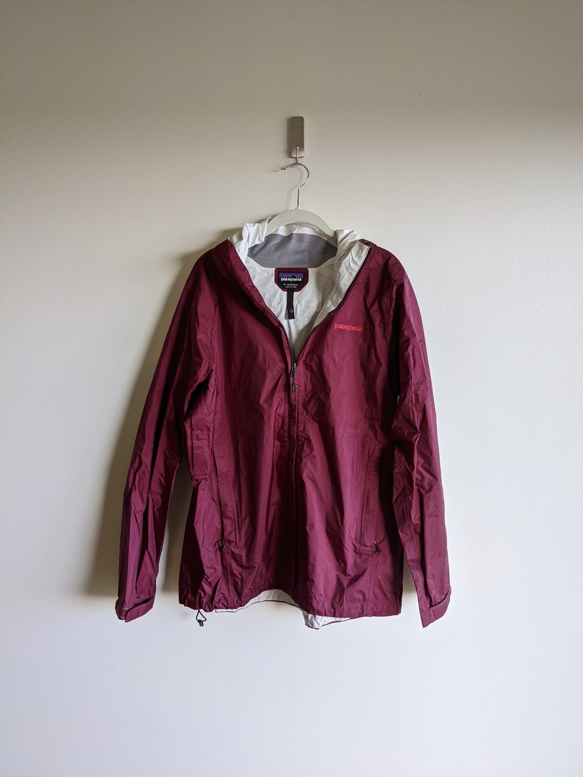 Patagonia Rain Jacket XL (NEW)
