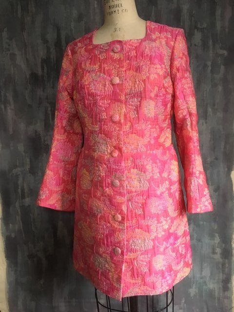Pink women's spring coat
