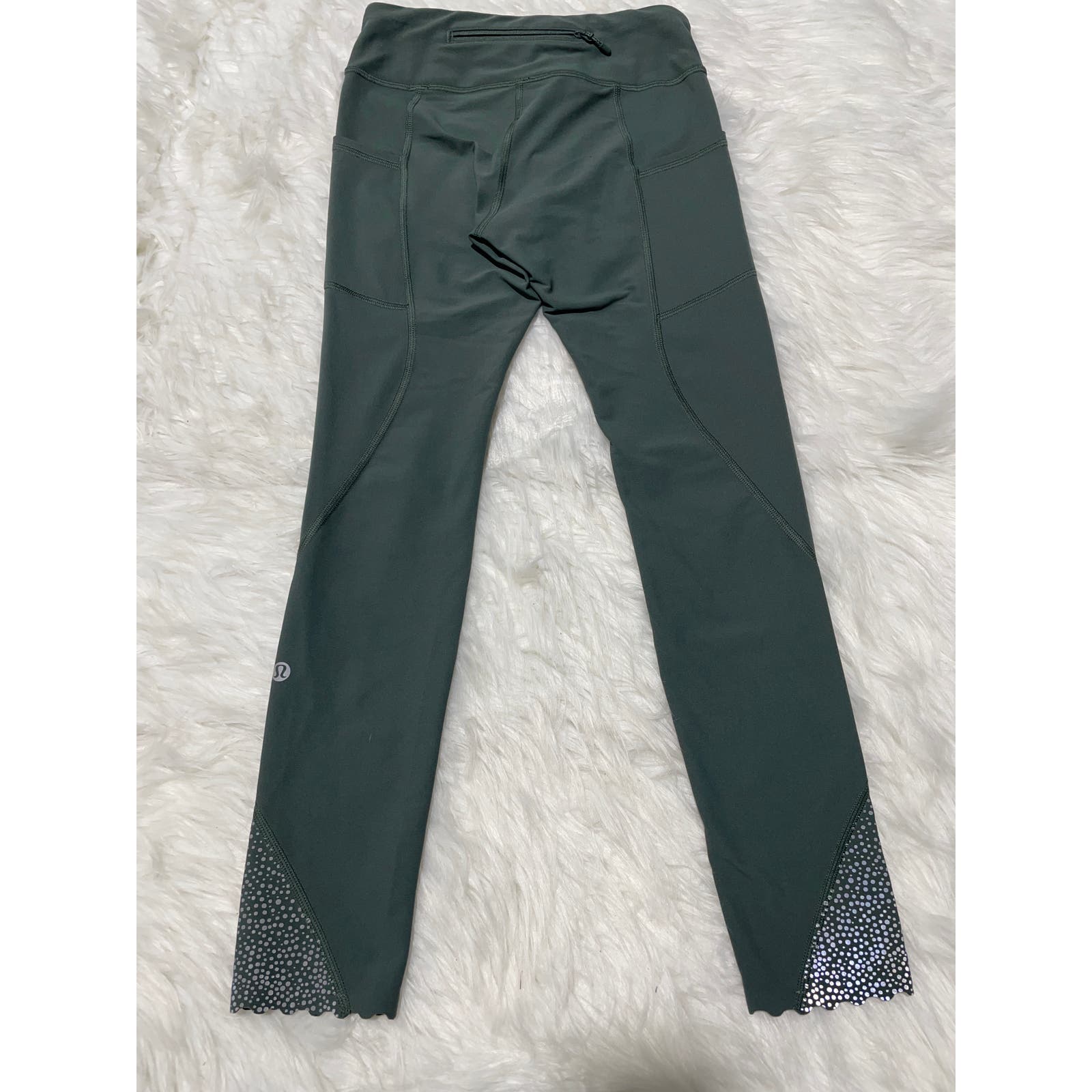 Lululemon Tight Stuff Tight II Dark Forest Sz 4 Luxtreme