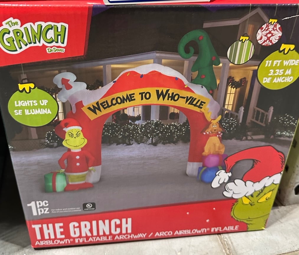 The grinch inflatable Archway with max 2023
