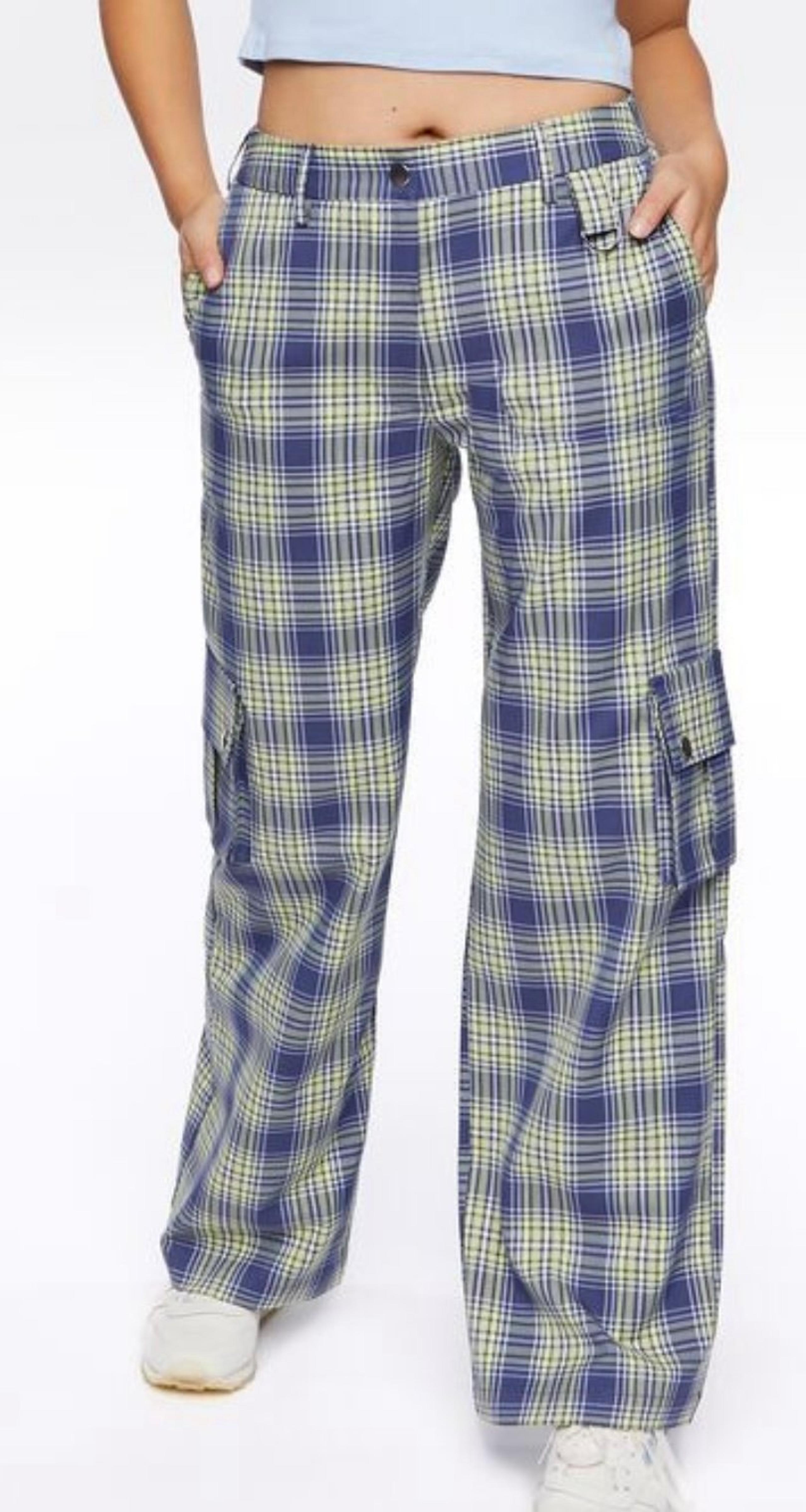 Plaid high rise cargo (small)