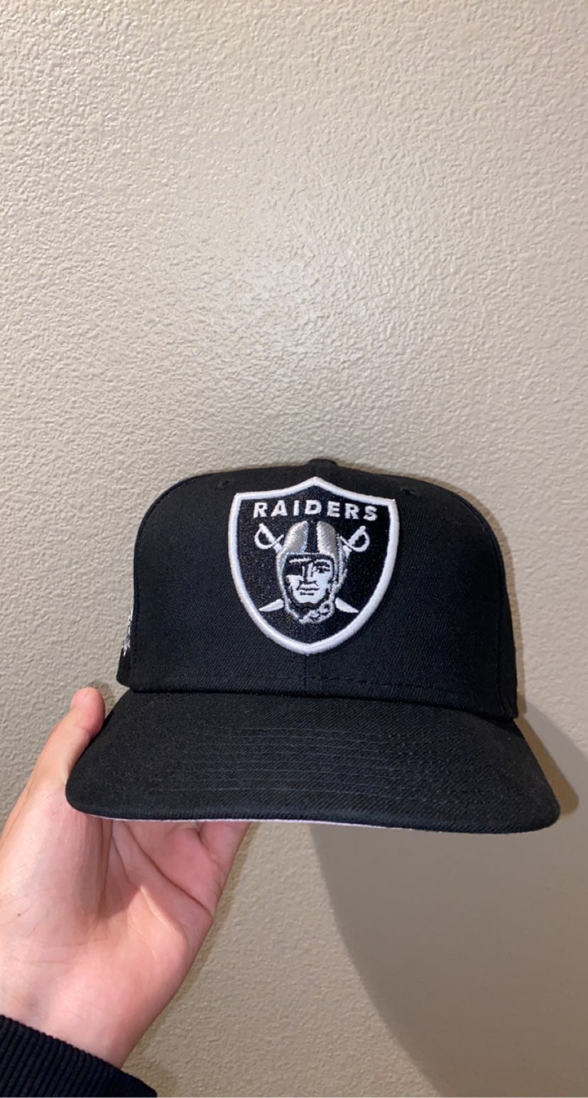 LE SSERAFIM New Era official bucket hat Hats