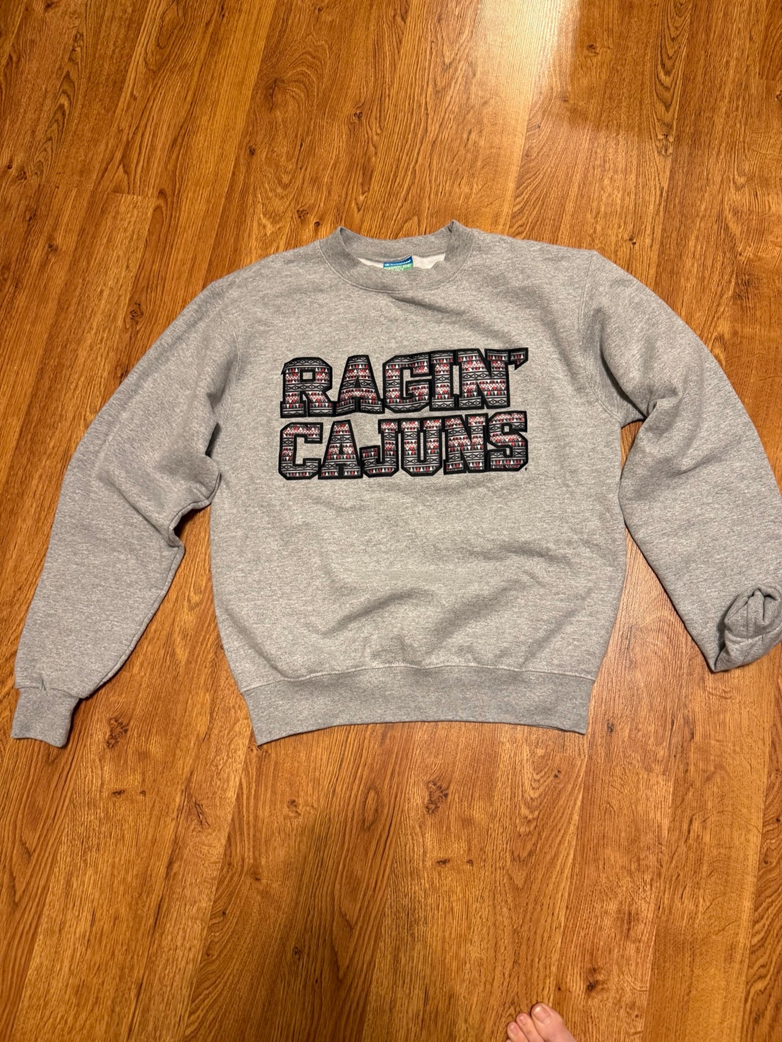 Ragin’ Cajuns women’s University of Louisiana sweatshirt small