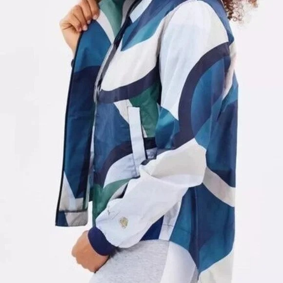 PUMA MS SIZE LARGE MULTI-COLOR X CAREAUX LIGHTWEIGHT HI-LOW HEM WINDBREAK JACKET