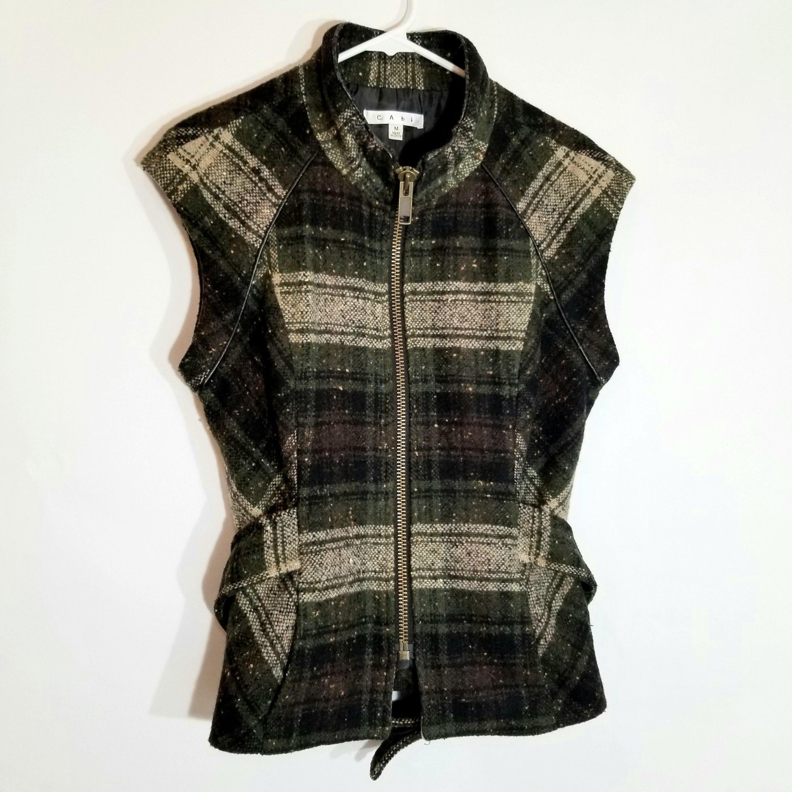CAbi Vest Women's Medium Plaid Wool Blend Pockets Full Zip Mock Neck Green Gray