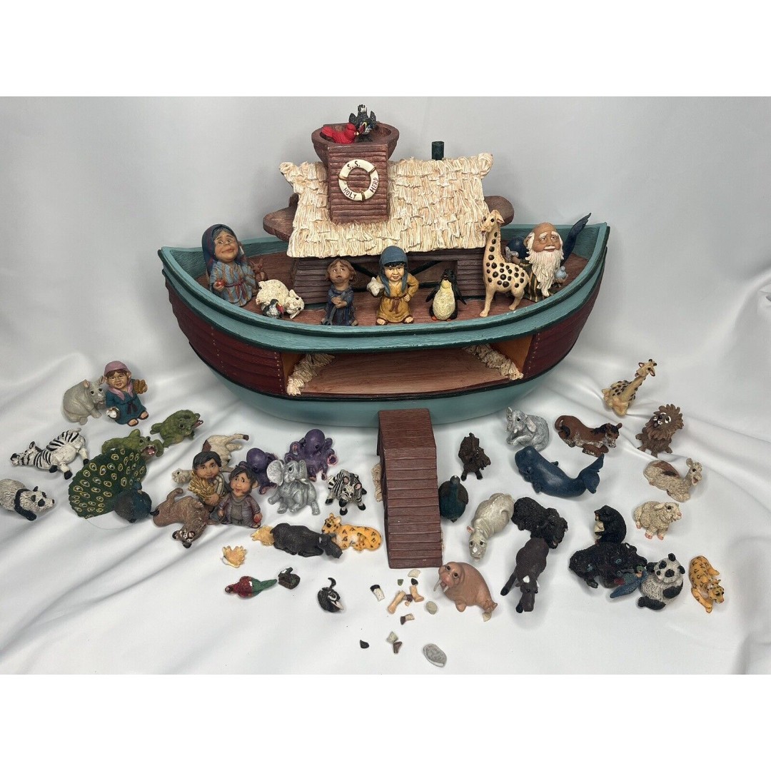 Holy Herd Pete Aspit Noahs Ark/ Animal Sets/Ark/Noah Family/base As Is See Photo
