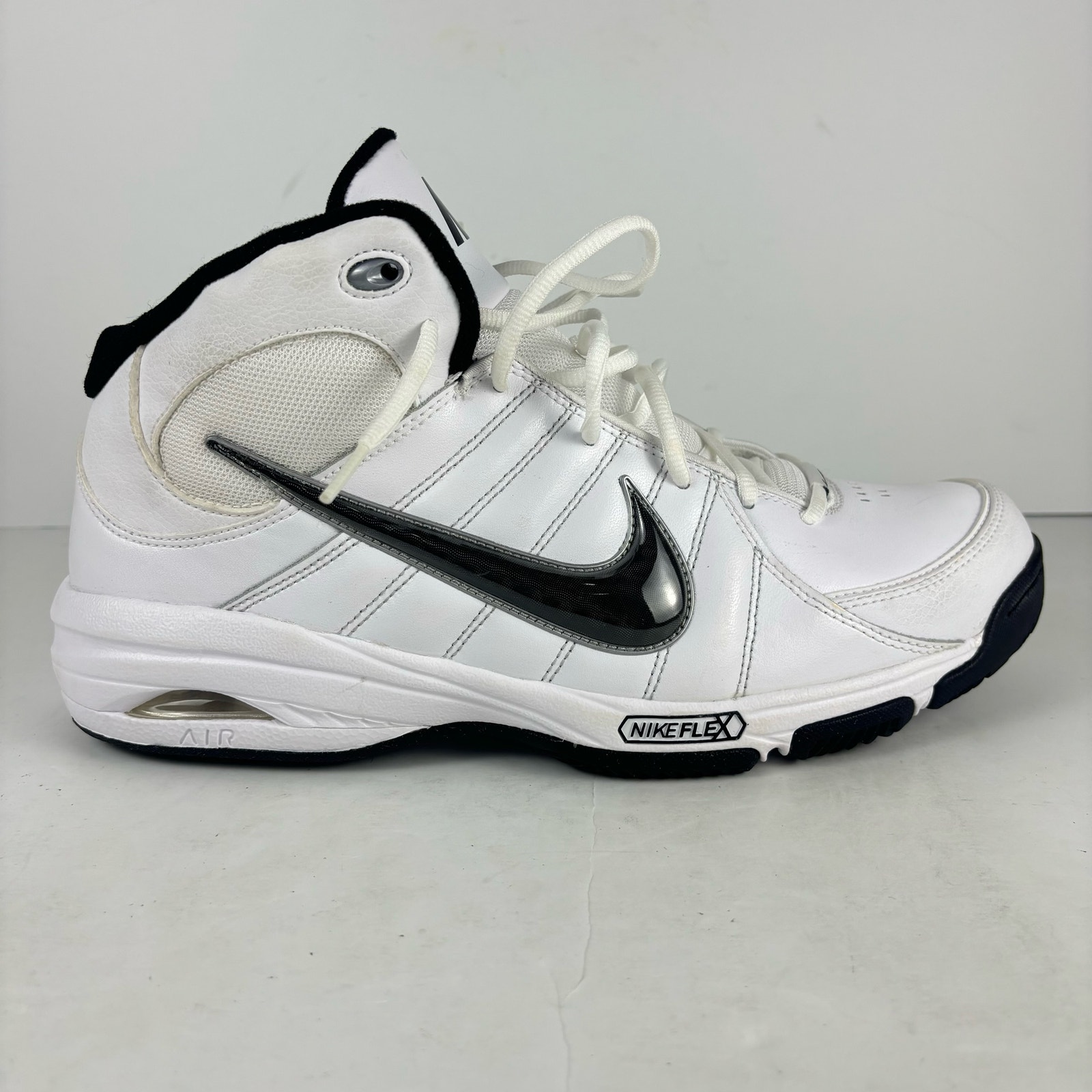 Rare Y2K Deadstock Nike Air Team TRUST III athletic basketball sneakers mens 12