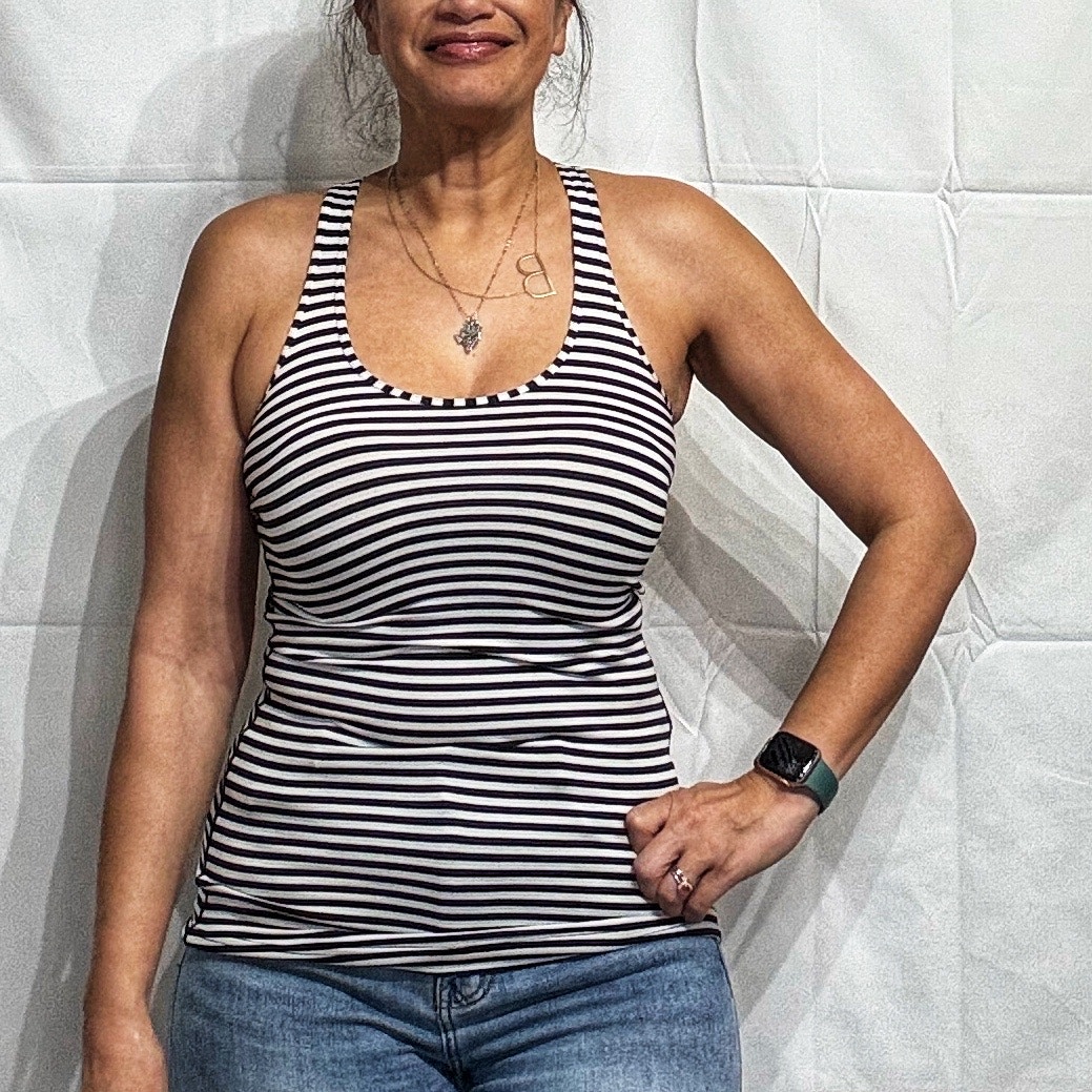 Lululemon Black Striped Razorback Tank Sz 4
