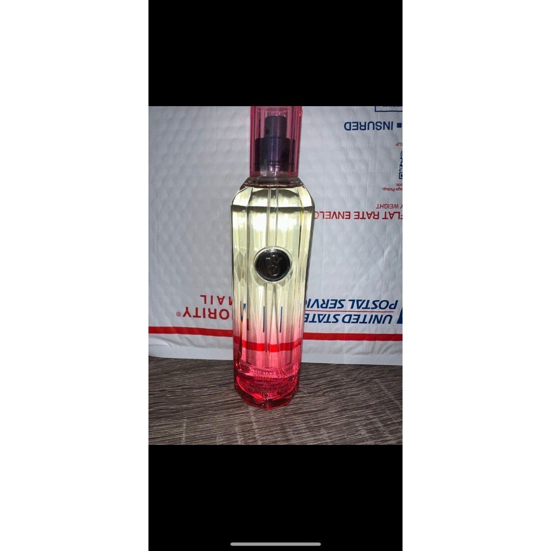 victoria secret bombshell body spray